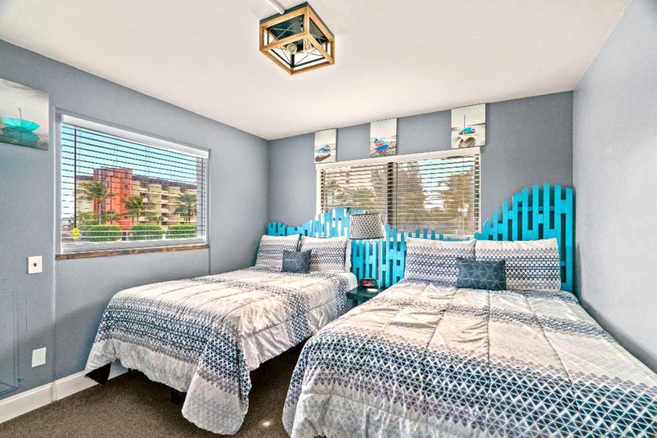 Boutique Beach Retreat St. Pete Beach Ngoại thất bức ảnh
