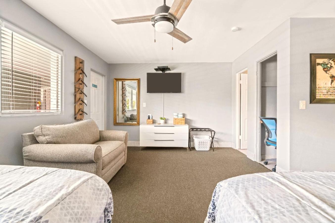 Boutique Beach Retreat St. Pete Beach Ngoại thất bức ảnh
